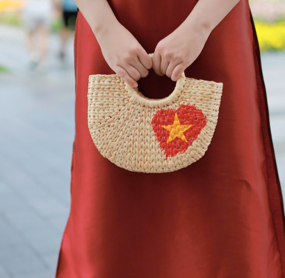 Túi cói lục bình – Xu hướng thời trang xanh cho phong cách sống bền vững